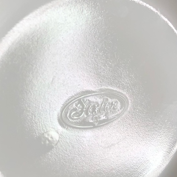 Fenton paisley ruffled basket - Picture 6 of 9